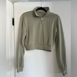 Aritzia Tna Airy Fleece Perfect 1/4 Zip Sweatshirt in olive green